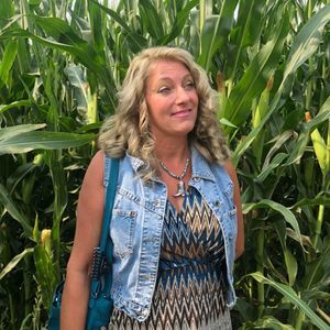 Meet your Posher, Cindy